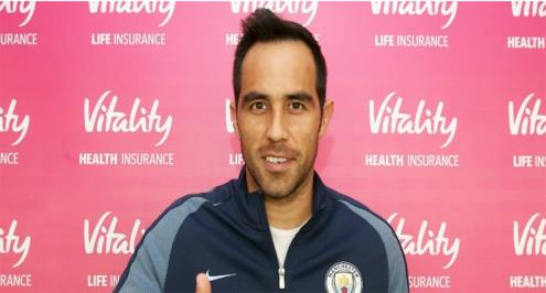 برافو: أتشوق للعودة مجددا إلى كامب نو لمواجهة برشلونة